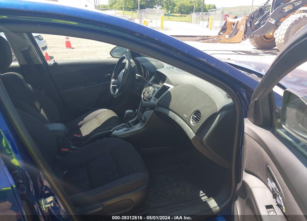 2013 CHEVROLET CRUZE 1LT AUTO VIN: 1G1PC5SB8D7266972
