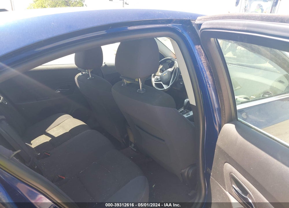 2013 CHEVROLET CRUZE 1LT AUTO VIN: 1G1PC5SB8D7266972