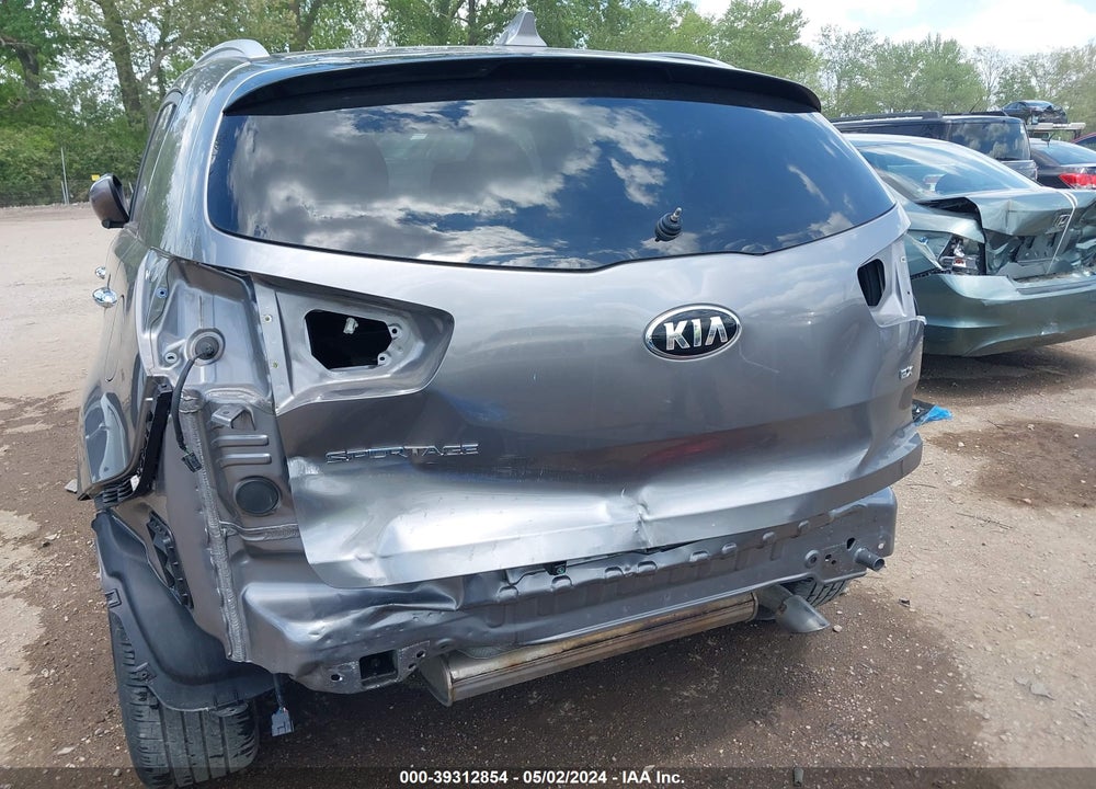 2016 KIA SPORTAGE EX VIN: KNDPCCAC5G7817661