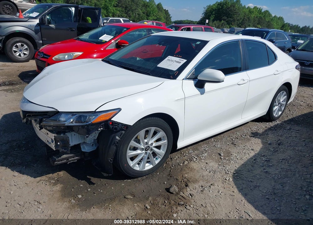 2022 TOYOTA CAMRY LE VIN: 4T1C11AK4NU658352