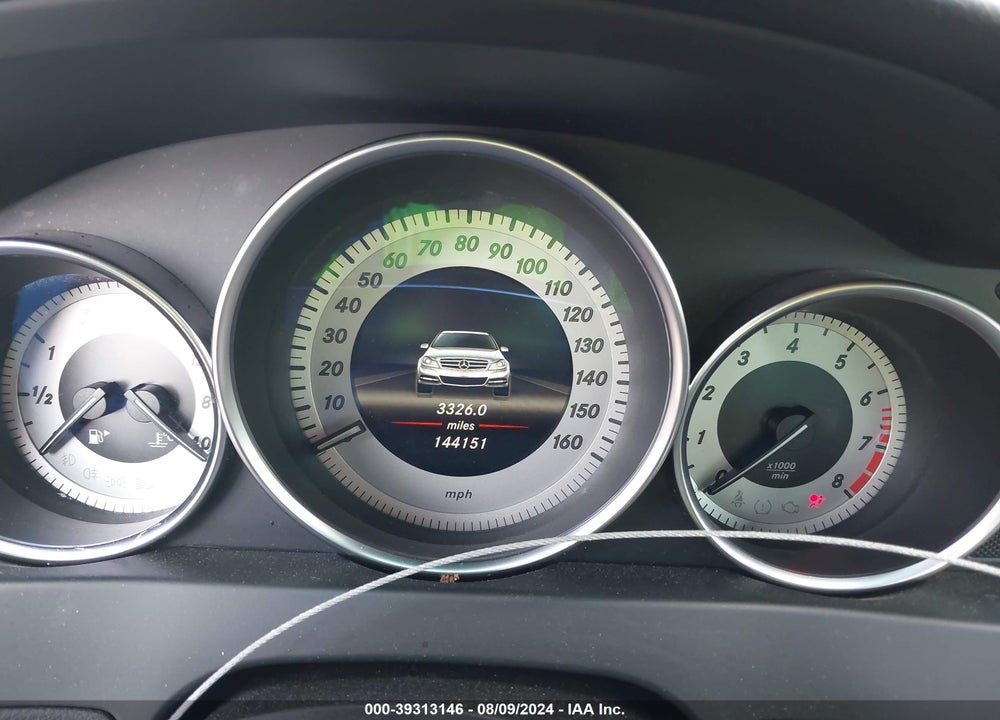 2013 MERCEDES-BENZ C 250 LUXURY/SPORT VIN: WDDGF4HB0DR285008