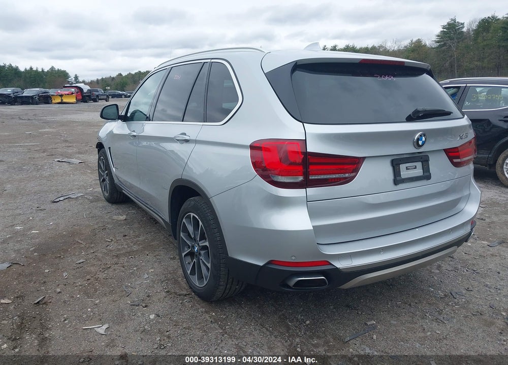 2018 BMW X5 XDRIVE35I VIN: 5UXKR0C52J0Y02149