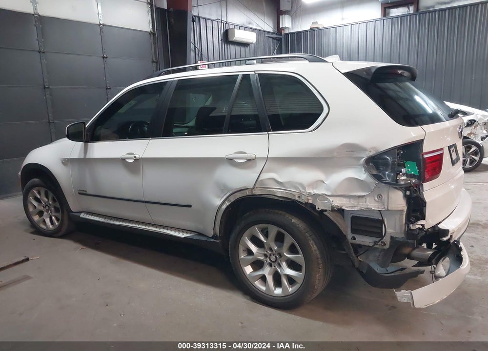 2013 BMW X5 XDRIVE35I/XDRIVE35I PREMIUM/XDRIVE35I SPORT ACTIVITY VIN: 5UXZV4C50D0G56651