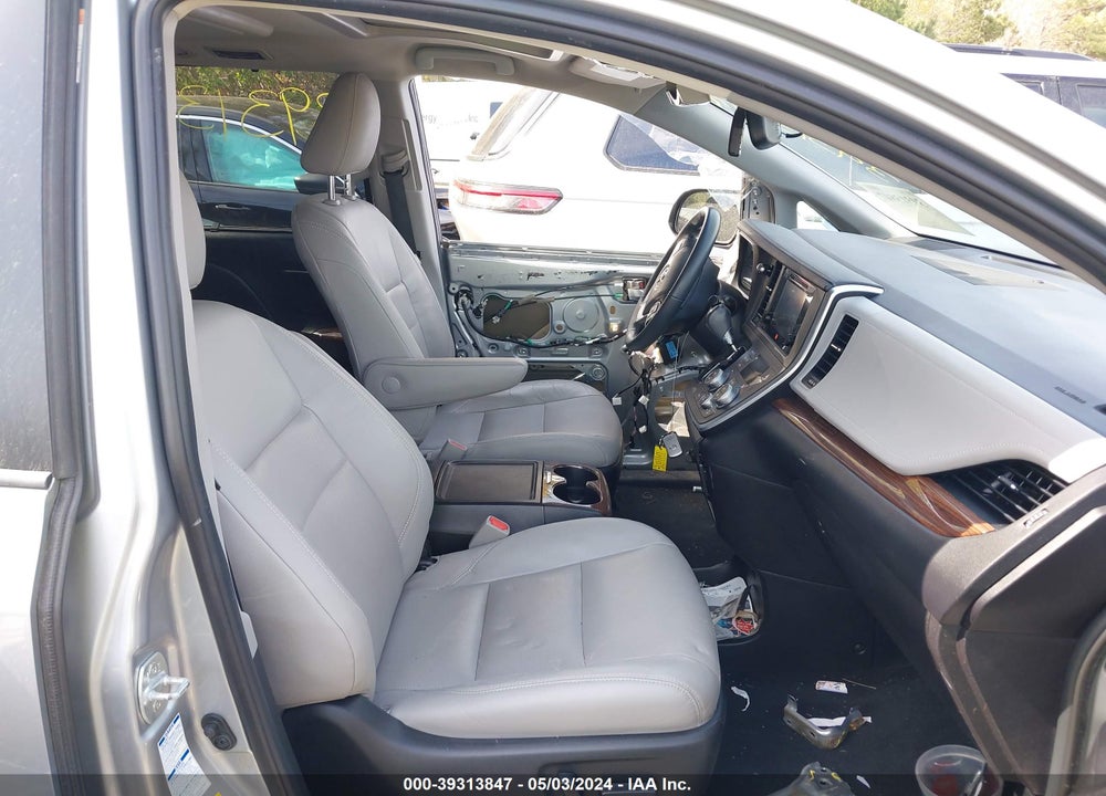 2015 TOYOTA SIENNA LIMITED PREMIUM 7 PASSENGER VIN: 5TDDK3DC9FS115431