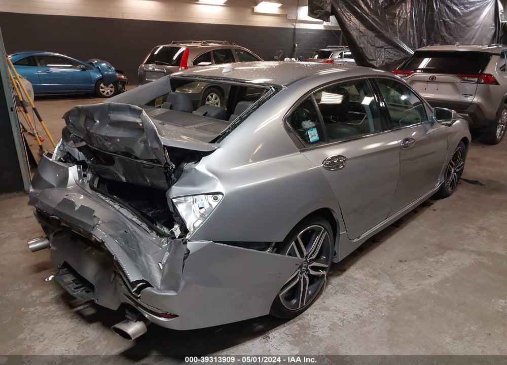 2017 HONDA ACCORD TOURING V6 VIN: 1HGCR3F94HA023993