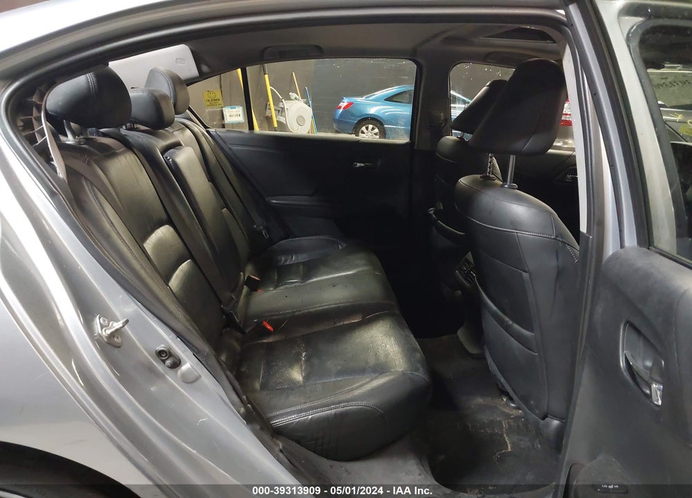 2017 HONDA ACCORD TOURING V6 VIN: 1HGCR3F94HA023993