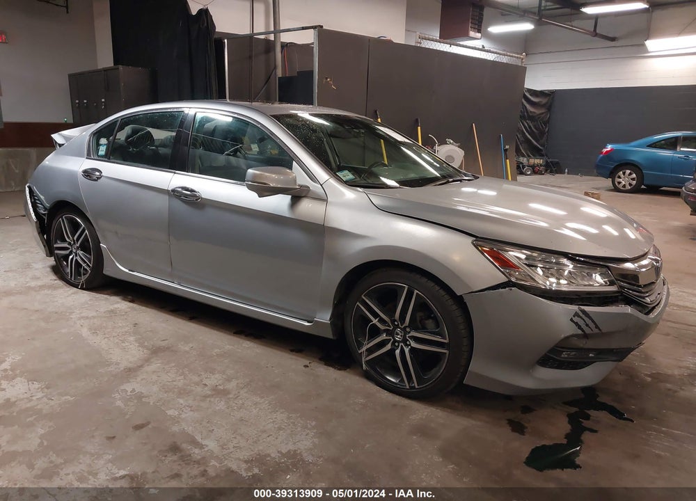 2017 HONDA ACCORD TOURING V6 VIN: 1HGCR3F94HA023993