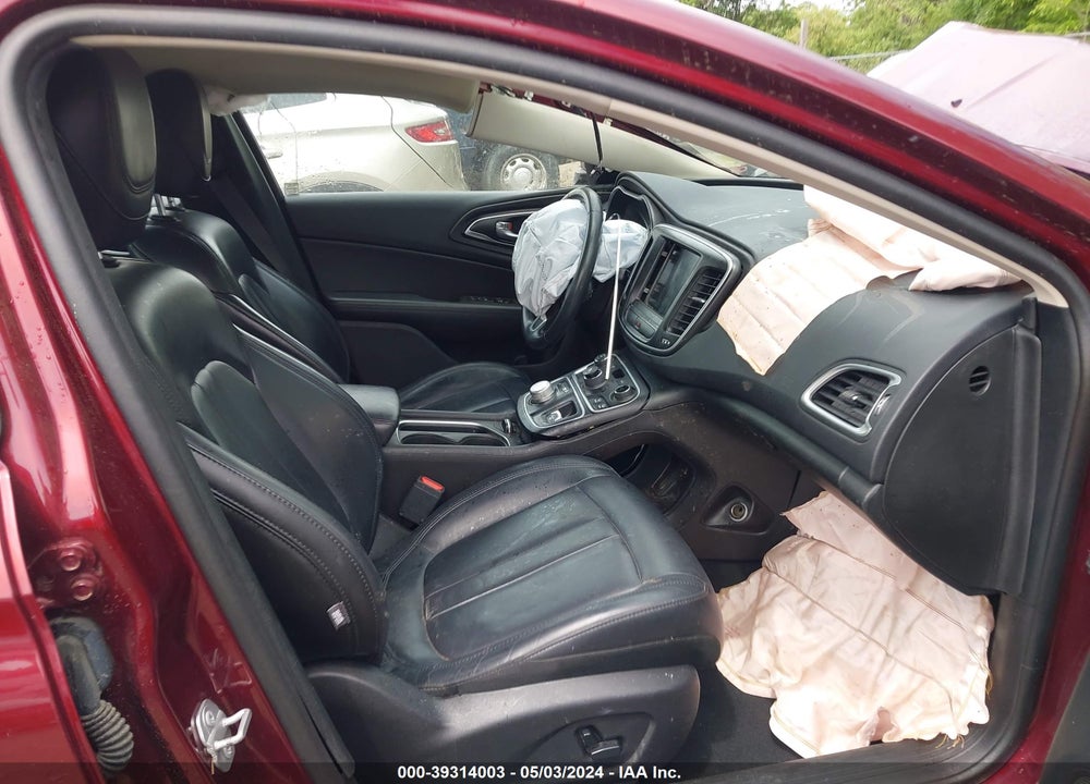 2017 CHRYSLER 200 VIN: 1C3CCCAB4HN500722