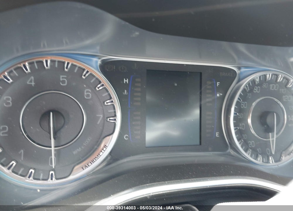 2017 CHRYSLER 200 VIN: 1C3CCCAB4HN500722