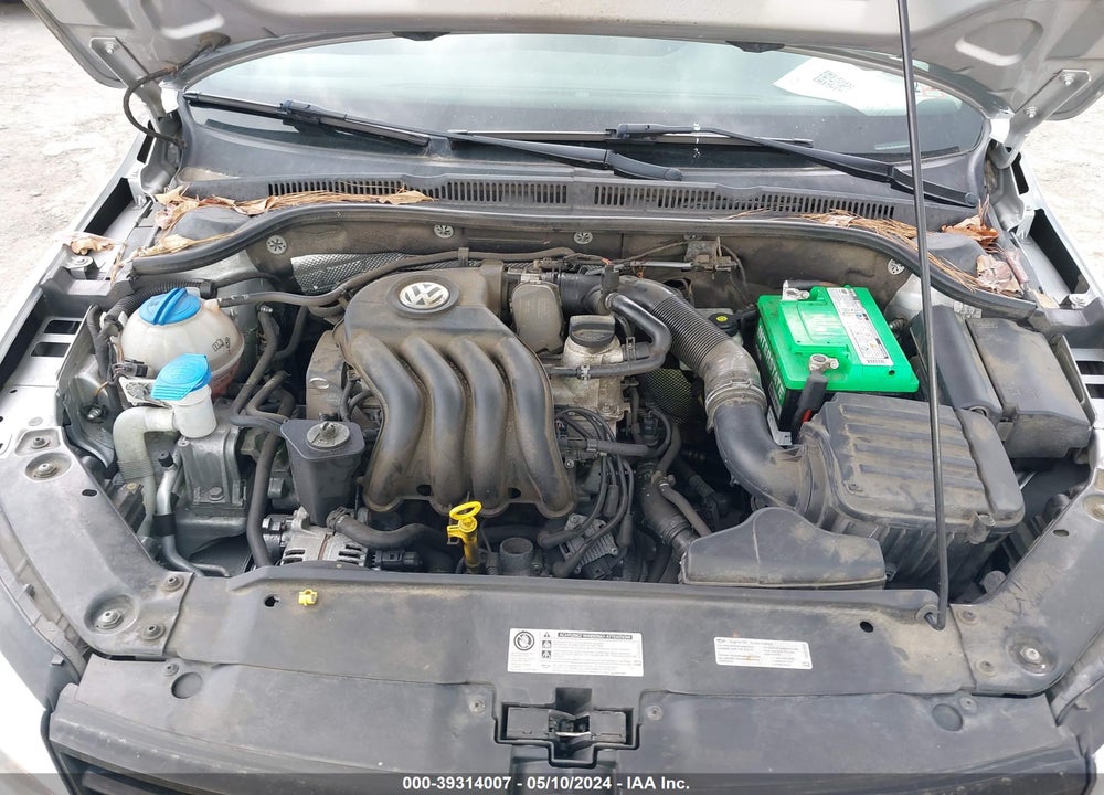 2014 VOLKSWAGEN JETTA 2.0L S VIN: 3VW1K7AJ5EM384860