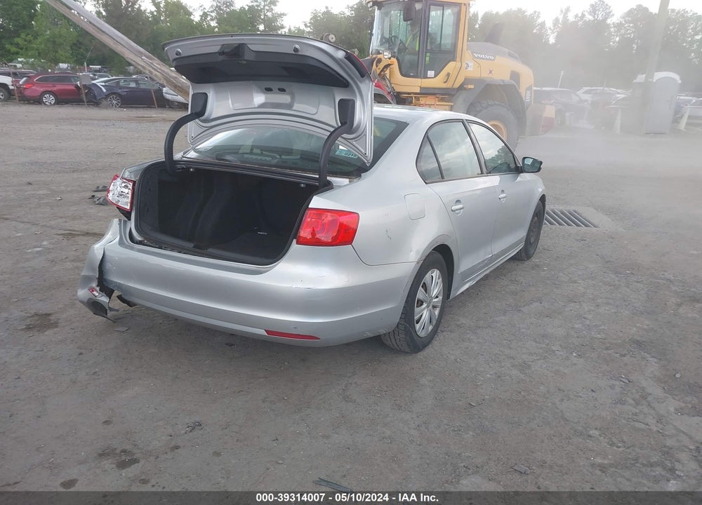 2014 VOLKSWAGEN JETTA 2.0L S VIN: 3VW1K7AJ5EM384860
