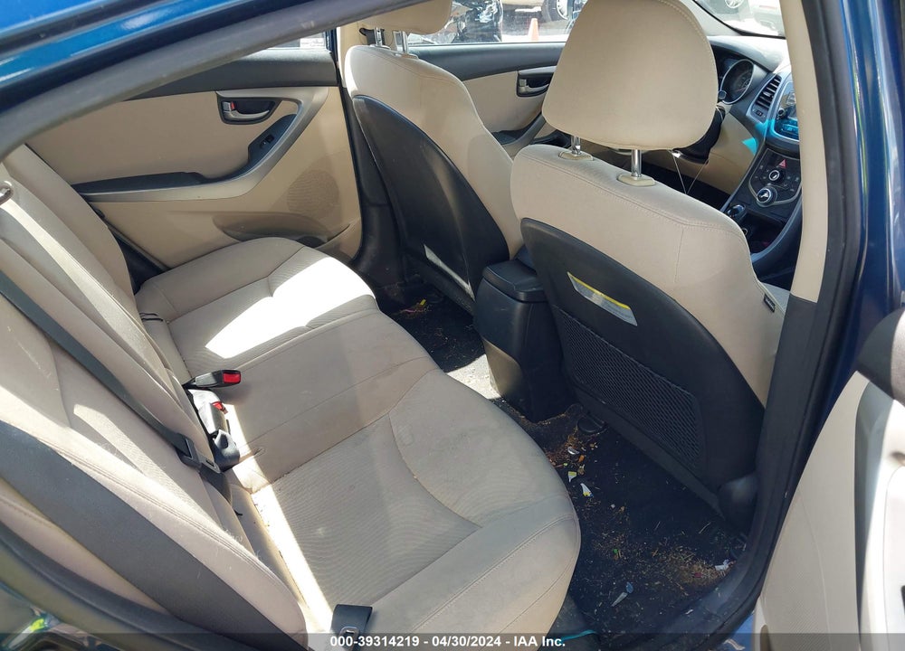 2016 HYUNDAI ELANTRA SE VIN: KMHDH4AE8GU618872