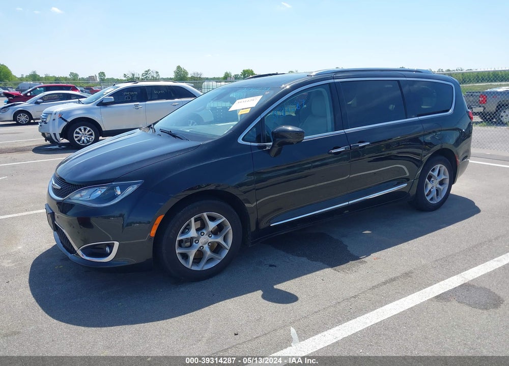 2017 CHRYSLER PACIFICA TOURING L PLUS VIN: 2C4RC1EG4HR518429