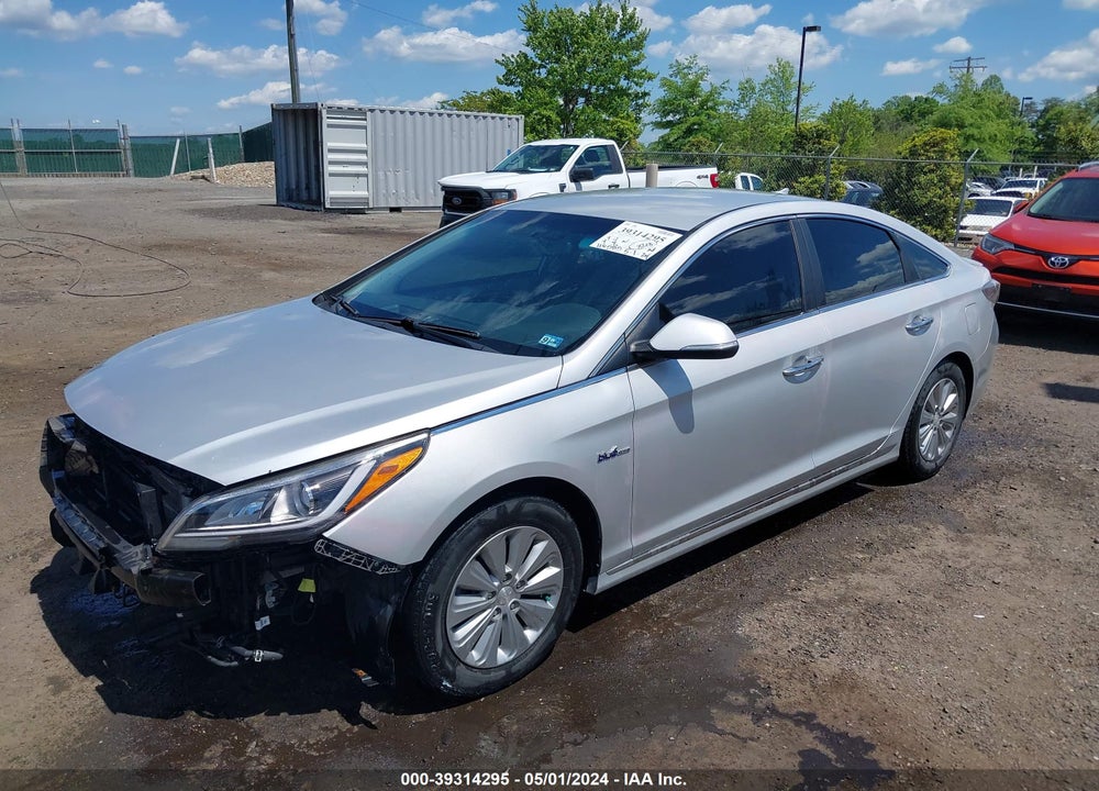 2016 HYUNDAI SONATA HYBRID SE VIN: KMHE24L15GA029053