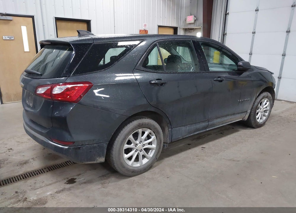 2018 CHEVROLET EQUINOX LS VIN: 2GNAXHEV1J6135958