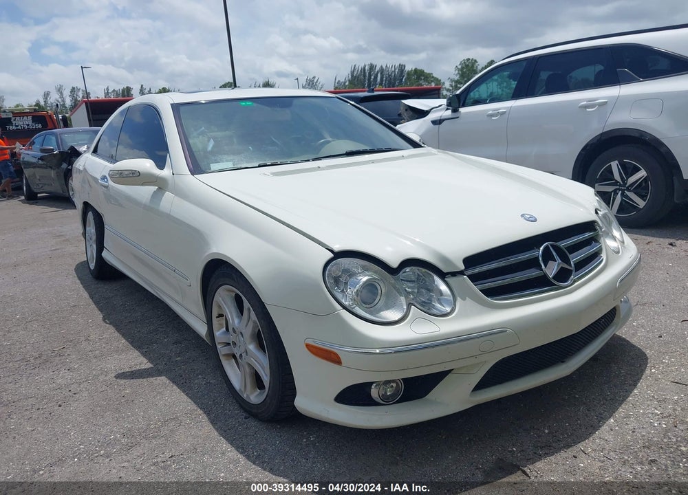 2008 MERCEDES-BENZ CLK 550 VIN: WDBTJ72H98F254416