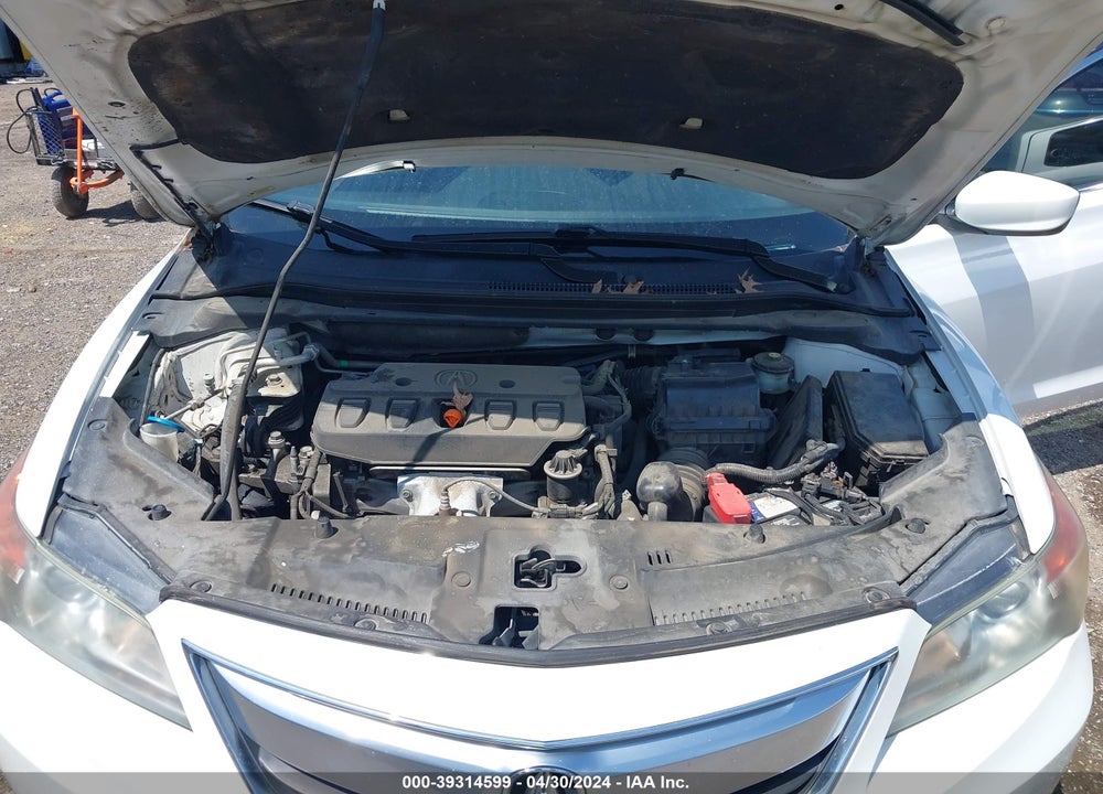 2013 ACURA ILX 2.0L VIN: 19VDE1F38DE018326