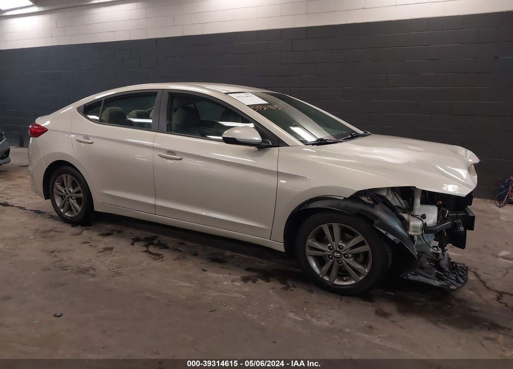 2017 HYUNDAI ELANTRA SE VIN: 5NPD84LF8HH130270