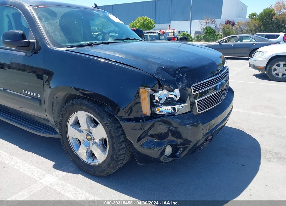 2007 CHEVROLET TAHOE LT VIN: 1GNFC13077R133824