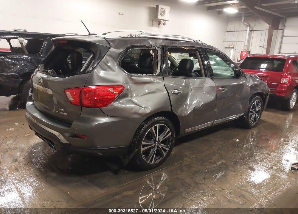 2017 NISSAN PATHFINDER PLATINUM VIN: 5N1DR2MM1HC622399
