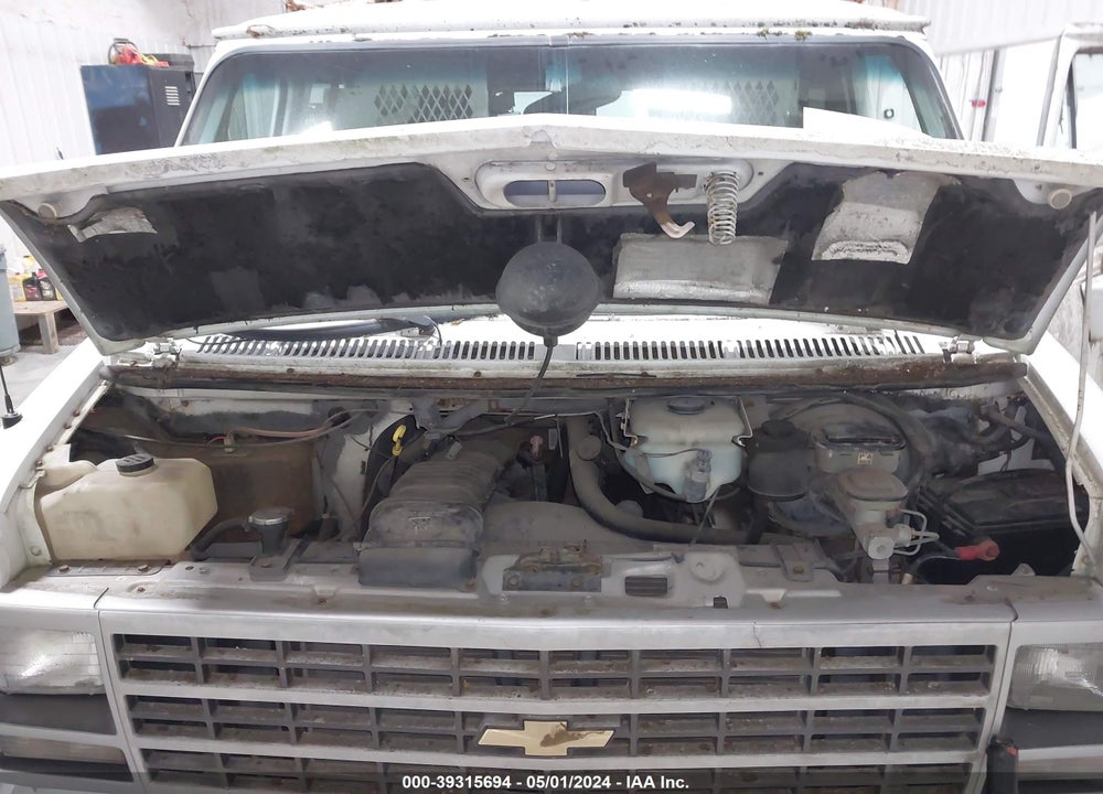 1992 CHEVROLET G30 VIN: 2GCGG39K6N4158966