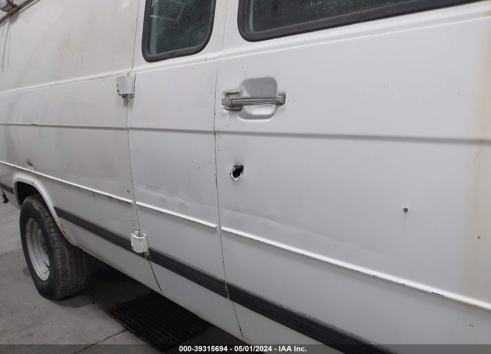 1992 CHEVROLET G30 VIN: 2GCGG39K6N4158966