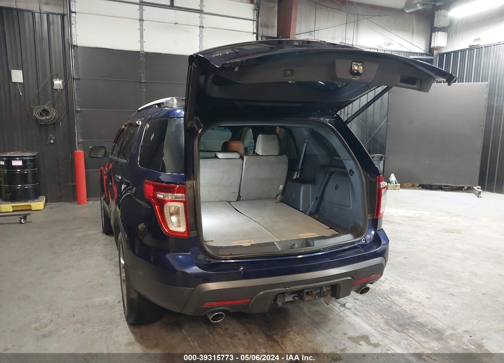 2011 FORD EXPLORER XLT VIN: 1FMHK8D88BGA78074