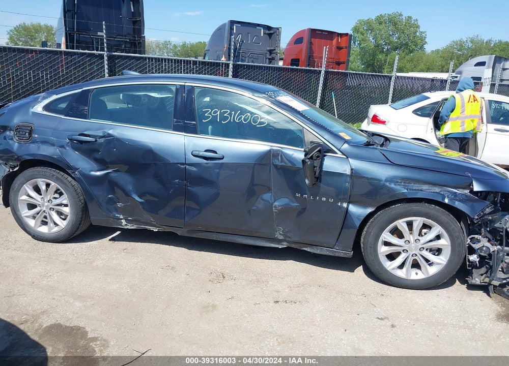 2020 CHEVROLET MALIBU FWD LT VIN: 1G1ZD5ST0LF038516