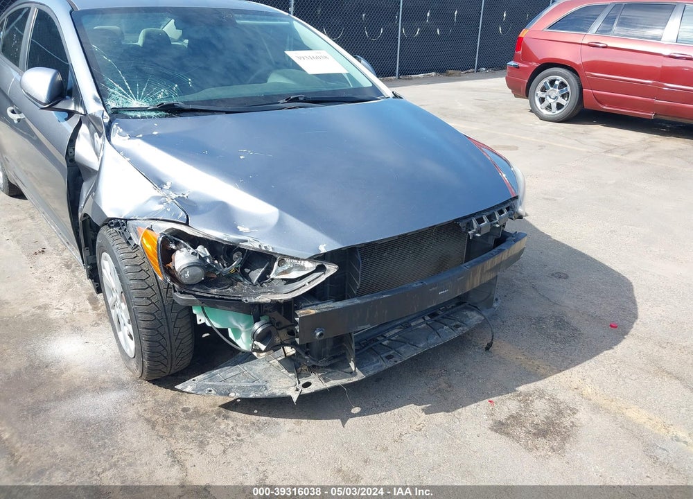 2017 HYUNDAI ELANTRA SE VIN: KMHD74LF5HU110353