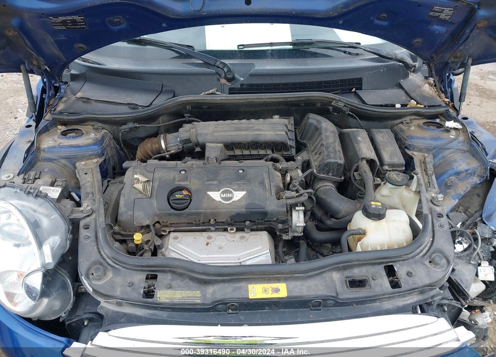 2015 MINI CONVERTIBLE COOPER VIN: WMWZN3C52FT862206