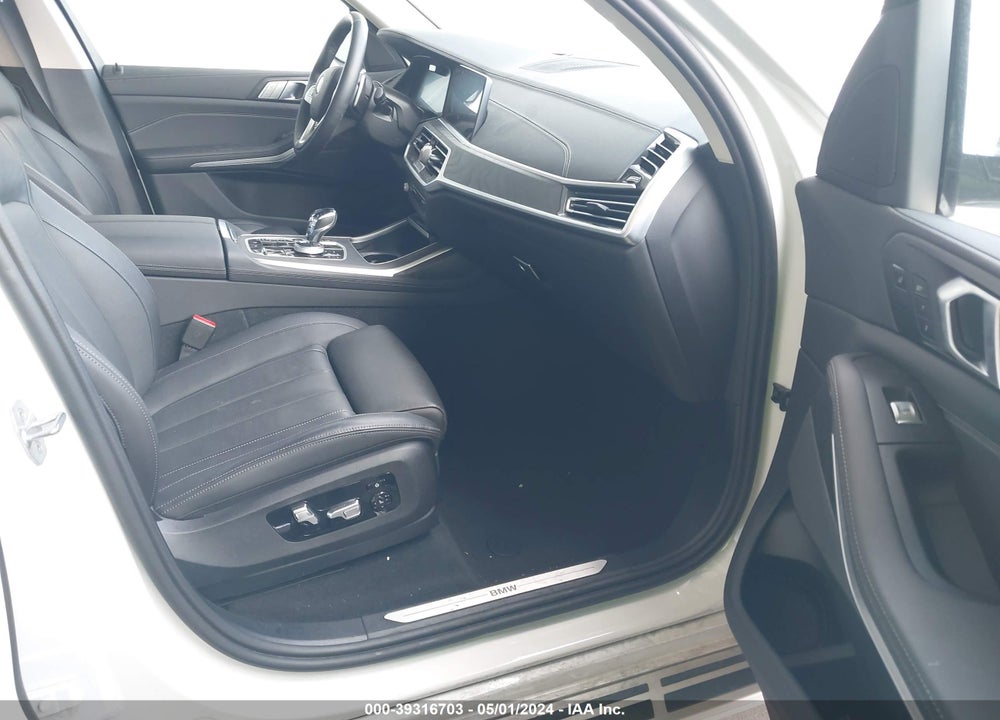 2022 BMW X7 XDRIVE40I VIN: 5UXCW2C09N9K61731