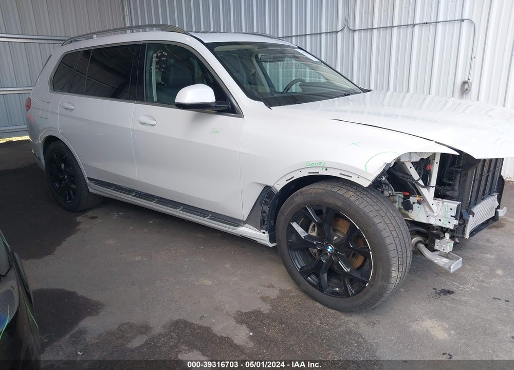 2022 BMW X7 XDRIVE40I VIN: 5UXCW2C09N9K61731