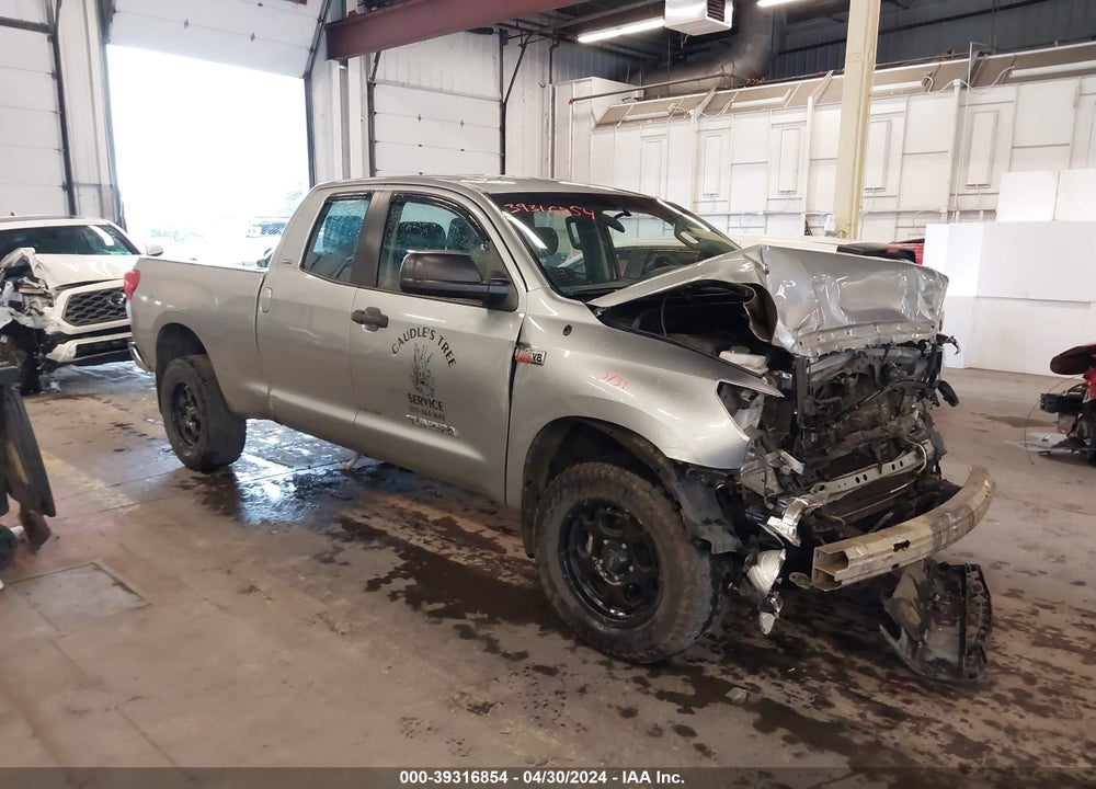 2013 TOYOTA TUNDRA GRADE 5.7L V8 VIN: 5TFUY5F16DX301165