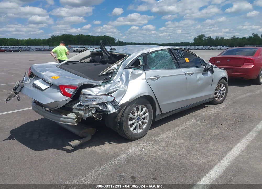 2016 FORD FUSION S VIN: 1FA6P0G7XG5129861