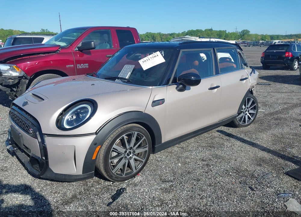 2024 MINI HARDTOP COOPER S VIN: WMW53DK05R2U41719