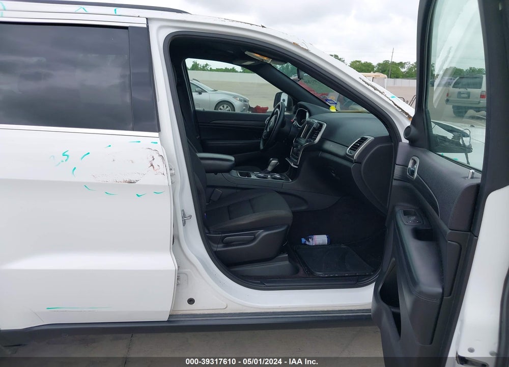 2019 JEEP GRAND CHEROKEE LAREDO 4X2 VIN: 1C4RJEAG5KC530463