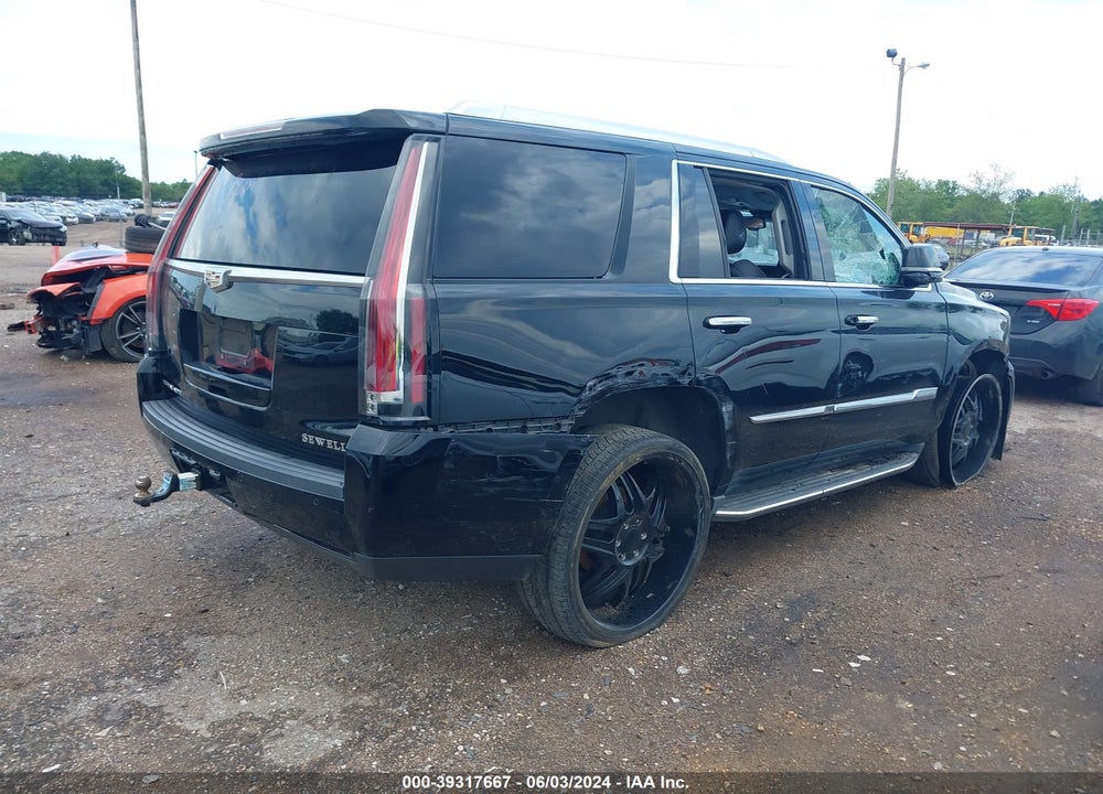 2016 CADILLAC ESCALADE LUXURY COLLECTION VIN: 1GYS3BKJ6GR330999