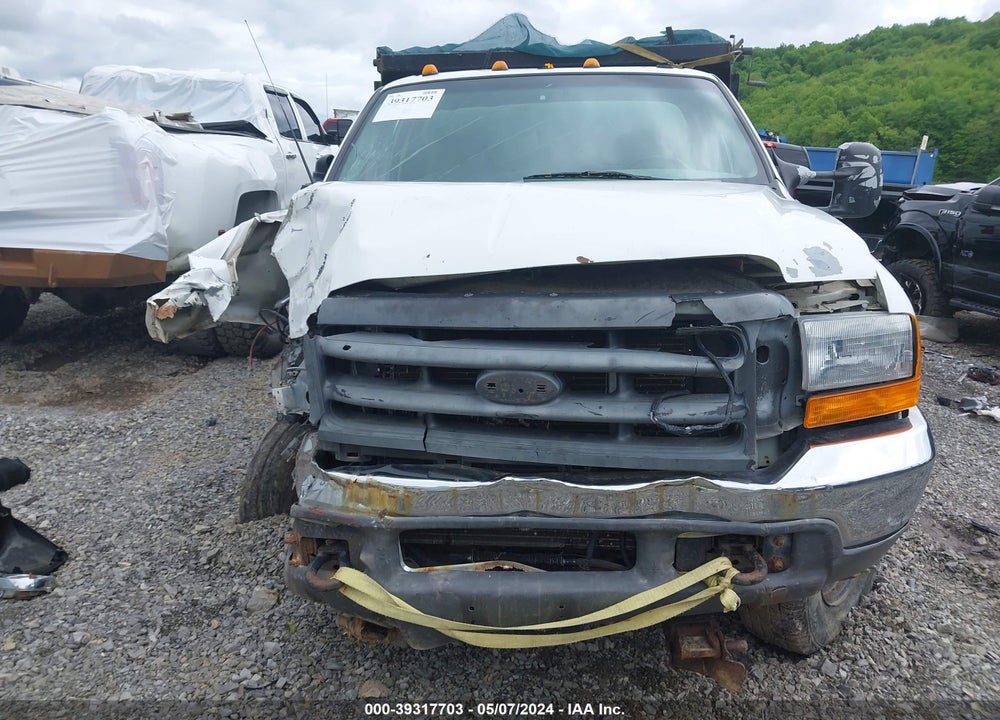 2001 FORD F-350 XL/XLT VIN: 1FDWF37F81EC28266