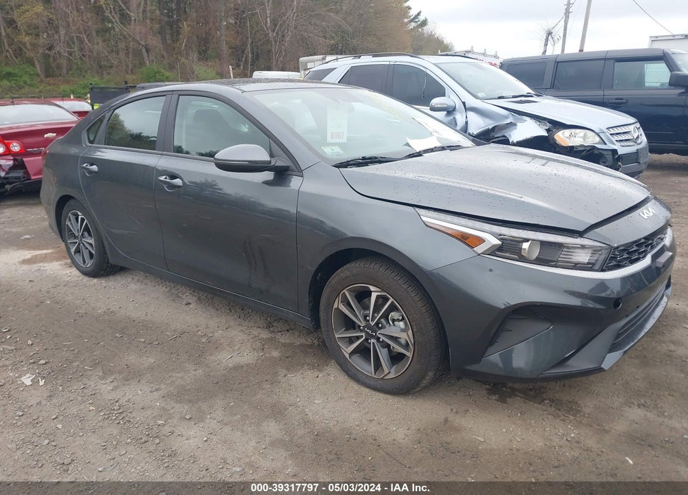 2024 KIA FORTE LXS VIN: 3KPF24AD2RE705500