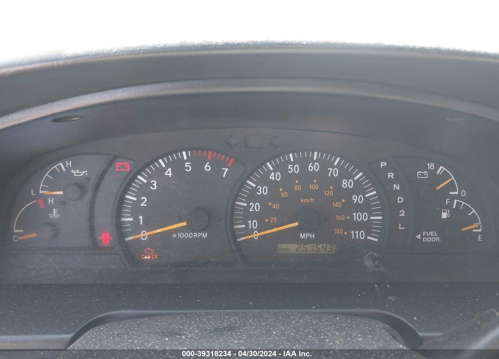 2004 TOYOTA TUNDRA SR5 V8 VIN: 5TBRT34164S454669