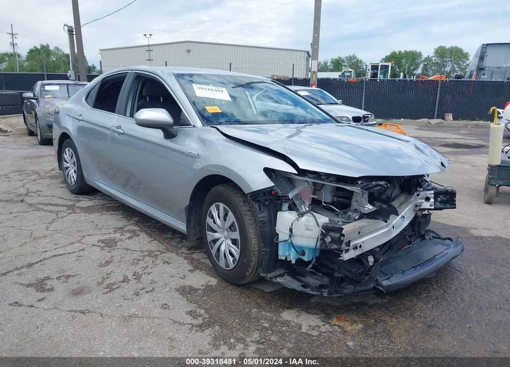 2021 TOYOTA CAMRY LE HYBRID VIN: 4T1C31AK5MU550752