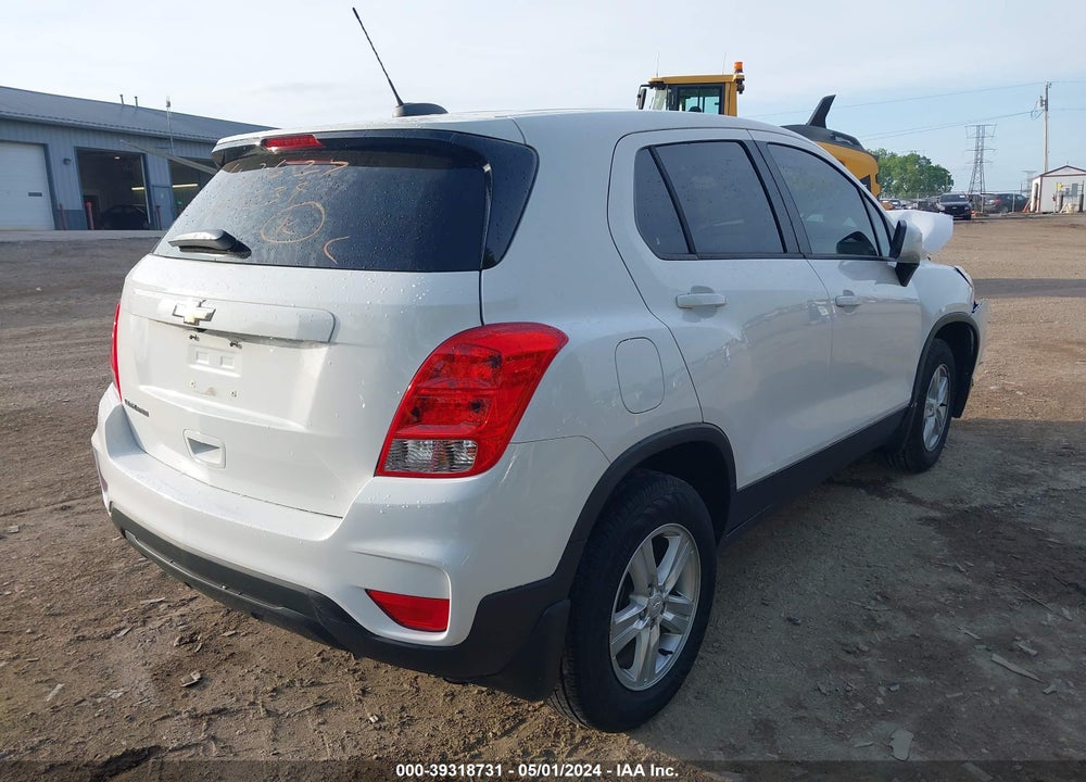 2019 CHEVROLET TRAX LS VIN: 3GNCJNSB0KL221701