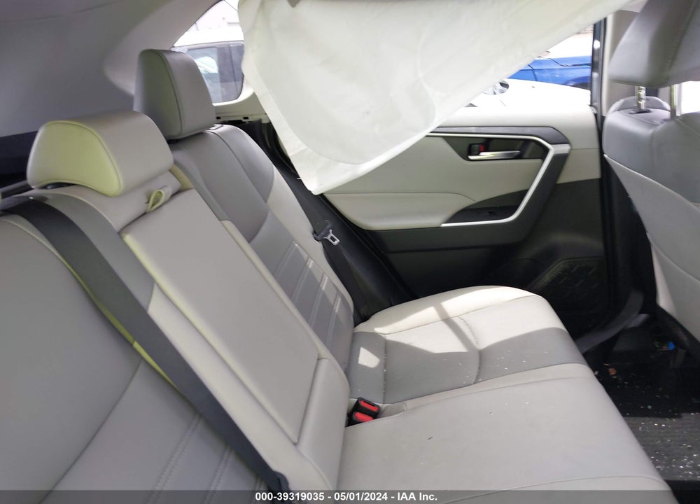 2022 TOYOTA RAV4 XLE PREMIUM VIN: 2T3A1RFV5NW298993