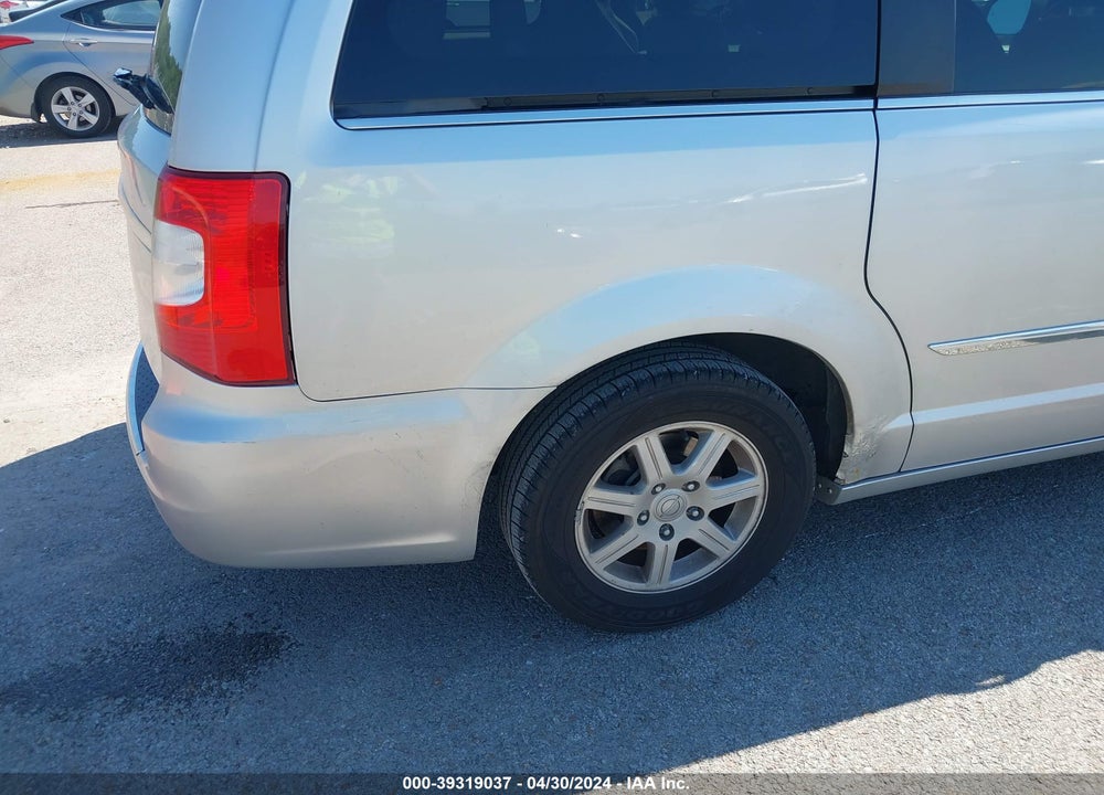 2011 CHRYSLER TOWN & COUNTRY TOURING VIN: 2A4RR5DGXBR723536