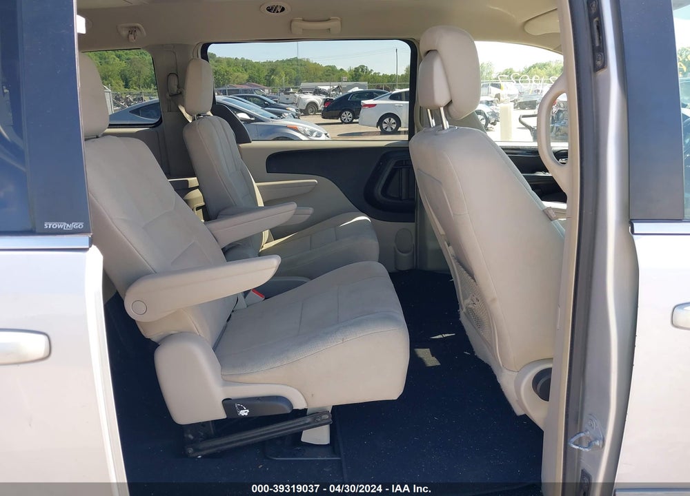 2011 CHRYSLER TOWN & COUNTRY TOURING VIN: 2A4RR5DGXBR723536