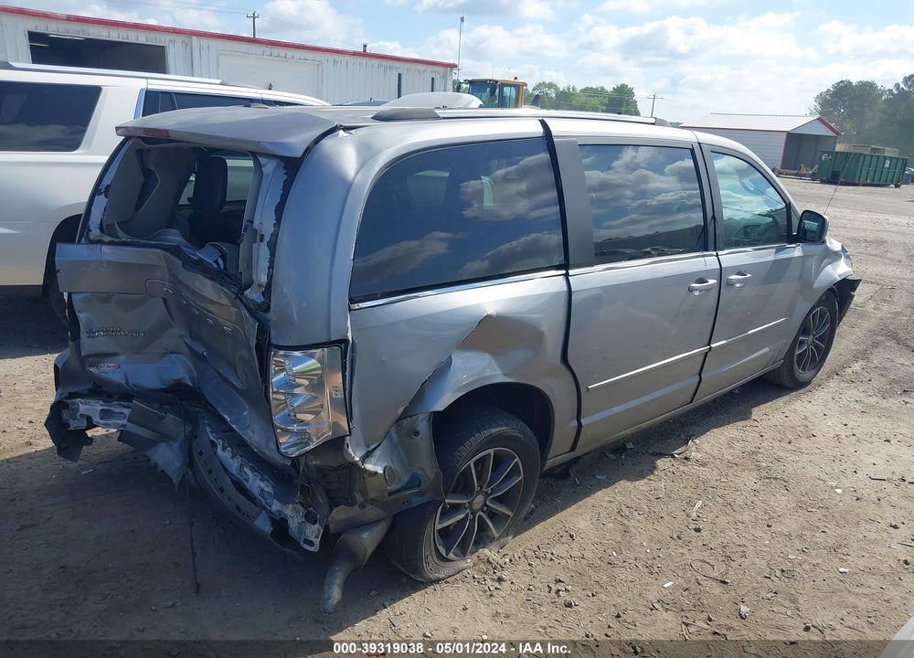2017 DODGE GRAND CARAVAN SXT VIN: 2C4RDGCG2HR625093