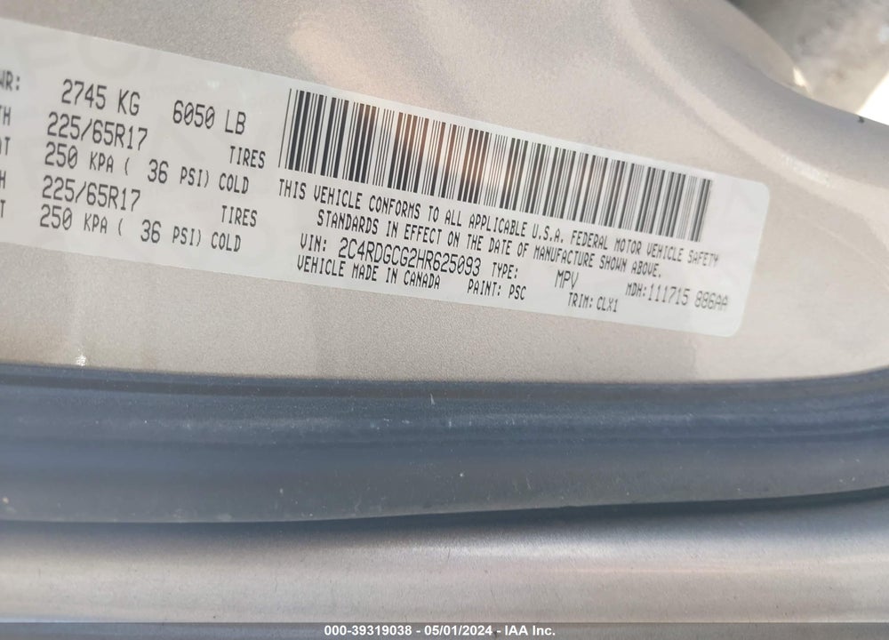 2017 DODGE GRAND CARAVAN SXT VIN: 2C4RDGCG2HR625093