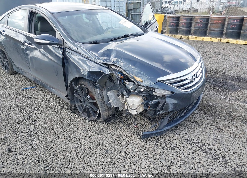 2014 HYUNDAI SONATA SE 2.0T VIN: 5NPEC4AB4EH913570