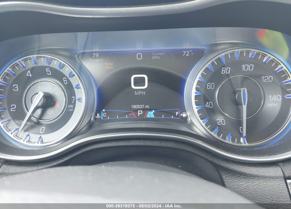 2016 CHRYSLER 300 LIMITED VIN: 2C3CCARGXGH148161