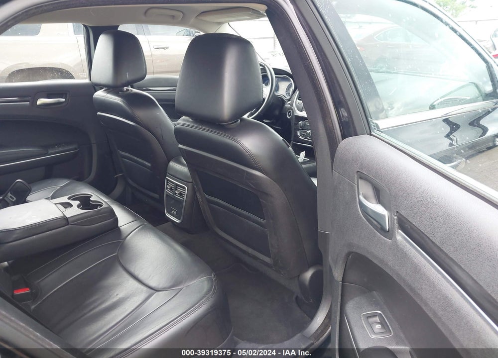 2016 CHRYSLER 300 LIMITED VIN: 2C3CCARGXGH148161